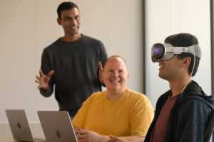Apple reveals how it converts developers to the Vision Pro cause