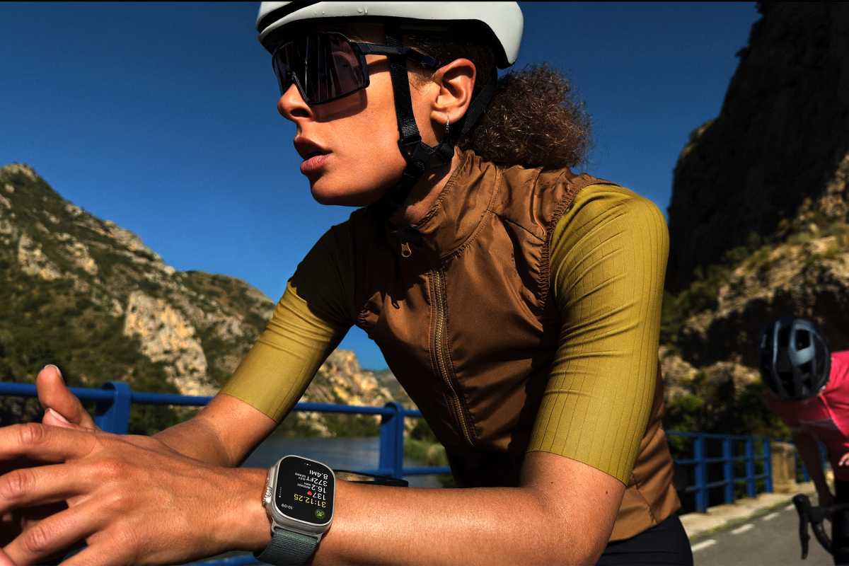 apple watch ultra 3 bicycle