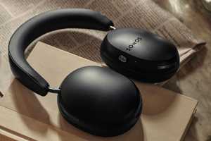 The fantastic Sonos Ace headphones are down to $349 on Black Friday