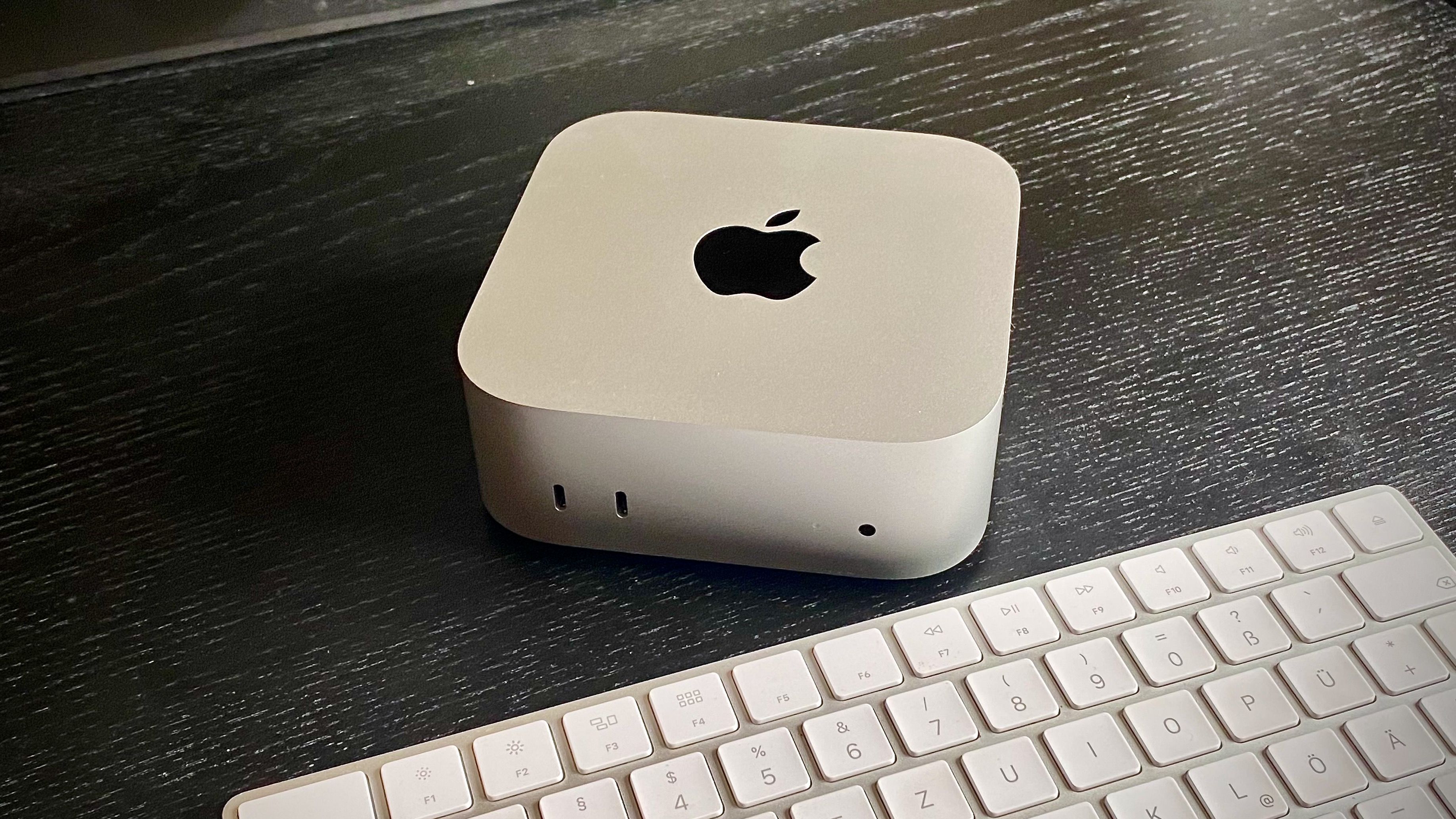 Mac mini (M4/M4 Pro, 2024) - Small and mighty, the best Mac desktop 