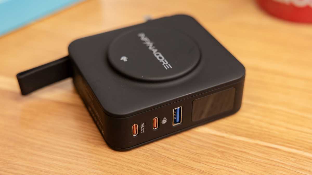 Infinacore P3 Pro Charger and Power Bank