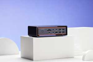 FusionDock Max 2 – The world’s most advanced MacBook Dock for Thunderbolt 5