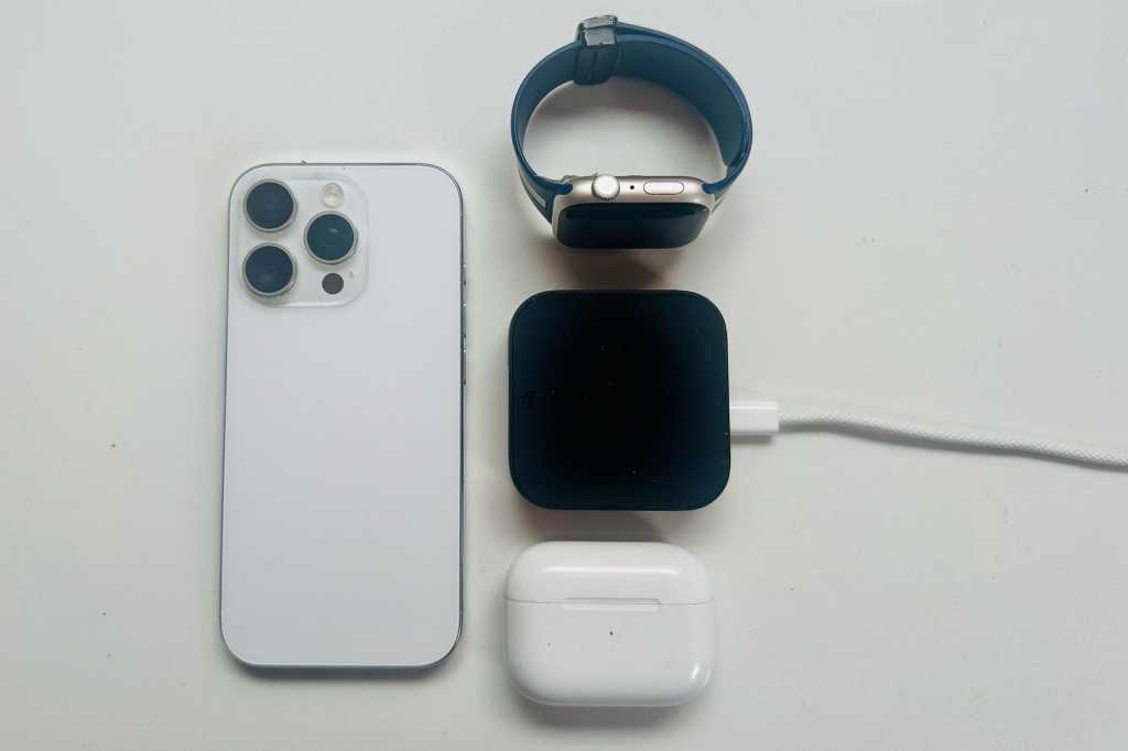 Kuxiu X40 Turbo 25W Wireless Charging Station folded with devices