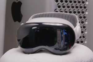 Apple is doomed because it can't see the future