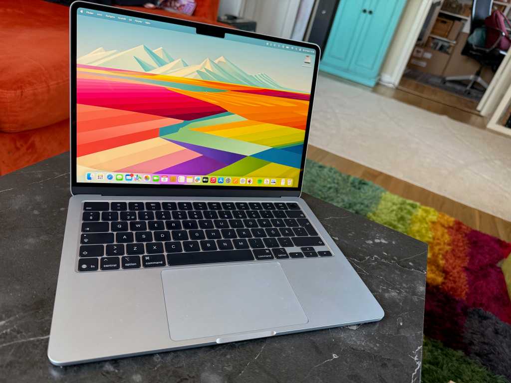 Macbook Air M4 4527